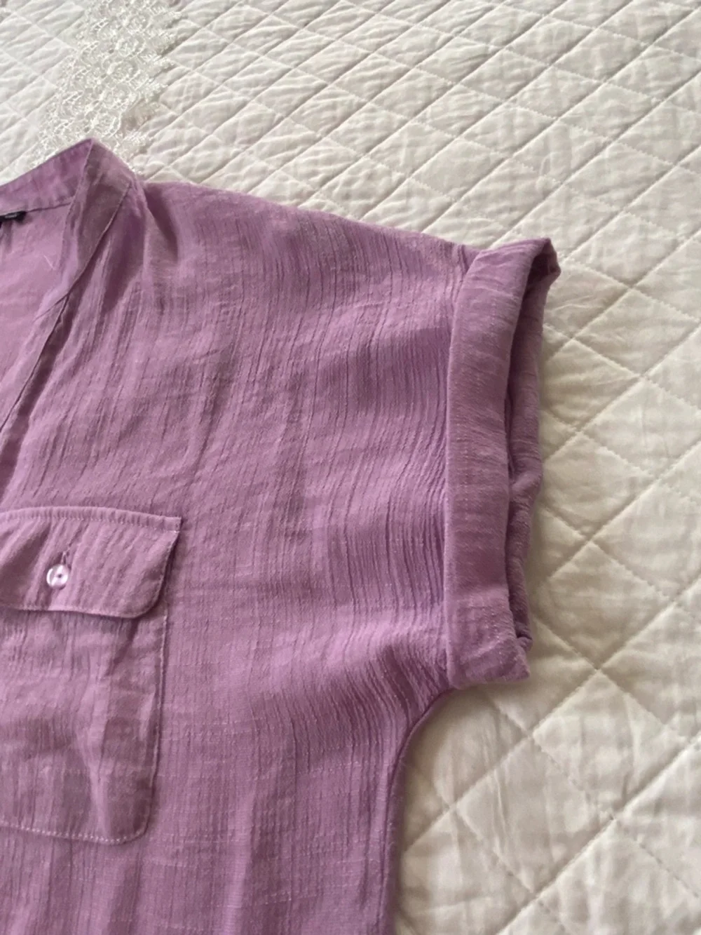 Ashley Blue Lavender Gauzy Textured Blouse Size Large - Picture 8 of 12